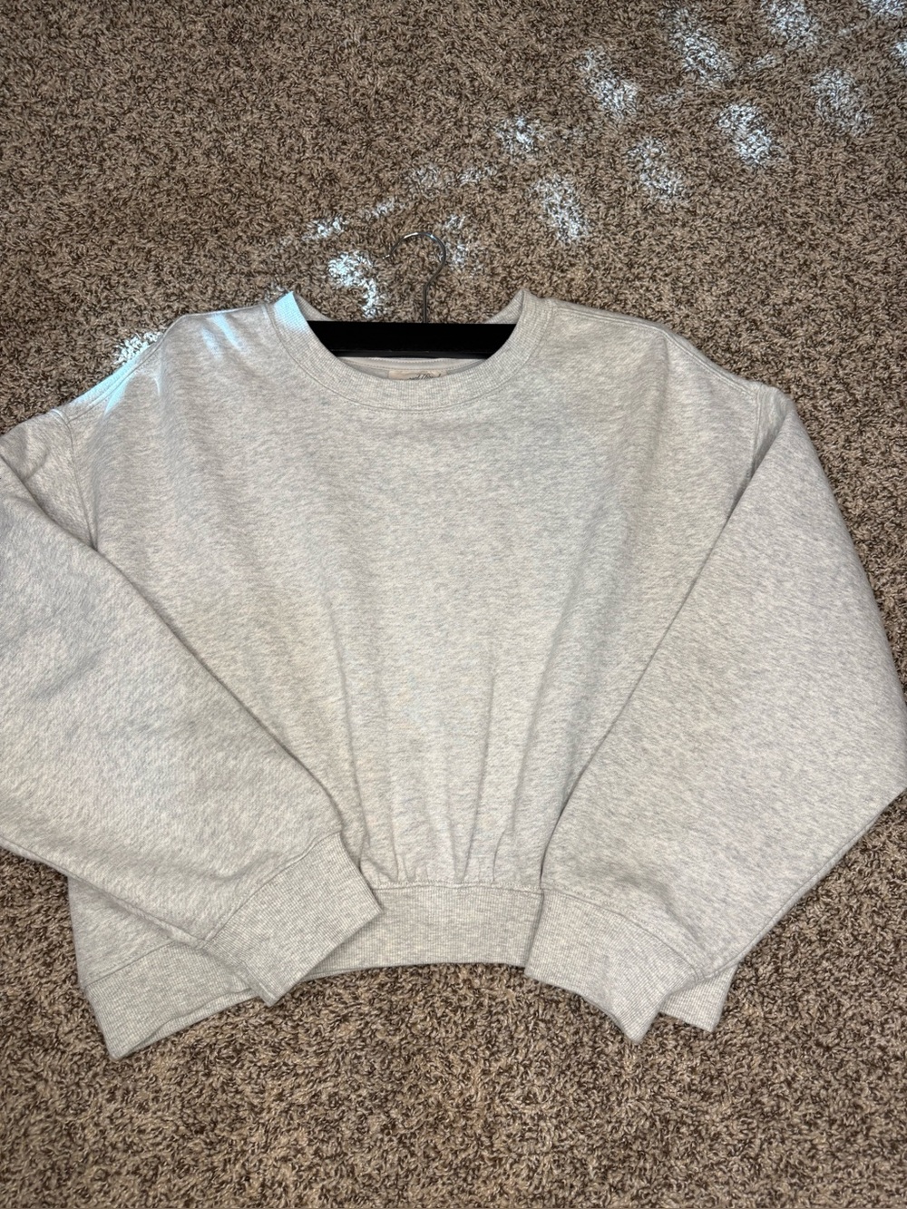 Universal Thread Light Gray Cropped Crewneck Sweater Hoodie SzL